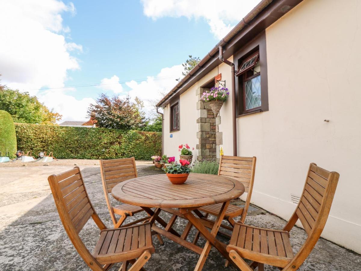 Courtyard Cottage Duns Exteriér fotografie